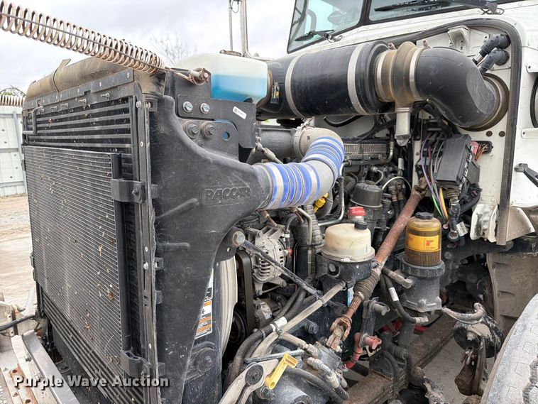 image for item YA3362 2015 Peterbilt 365 crane truck