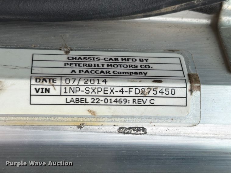 image for item YA3362 2015 Peterbilt 365 crane truck