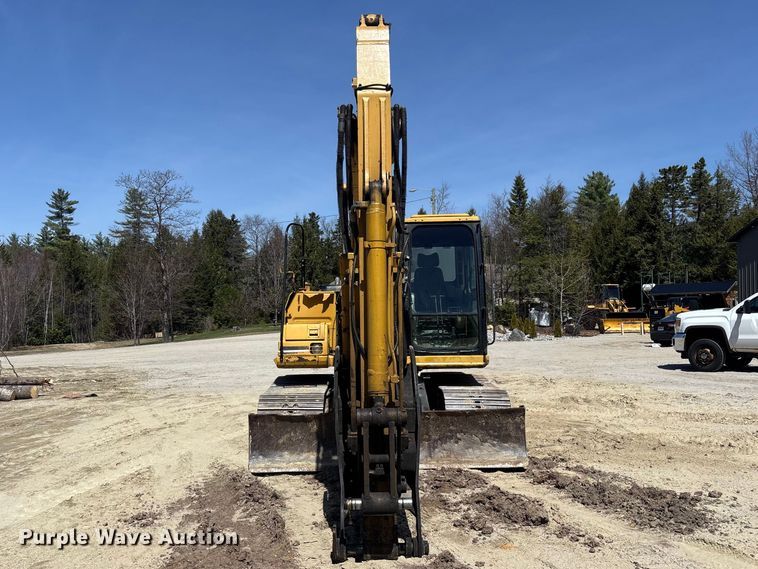 image for item YA3367 2000 Caterpillar 311B excavator