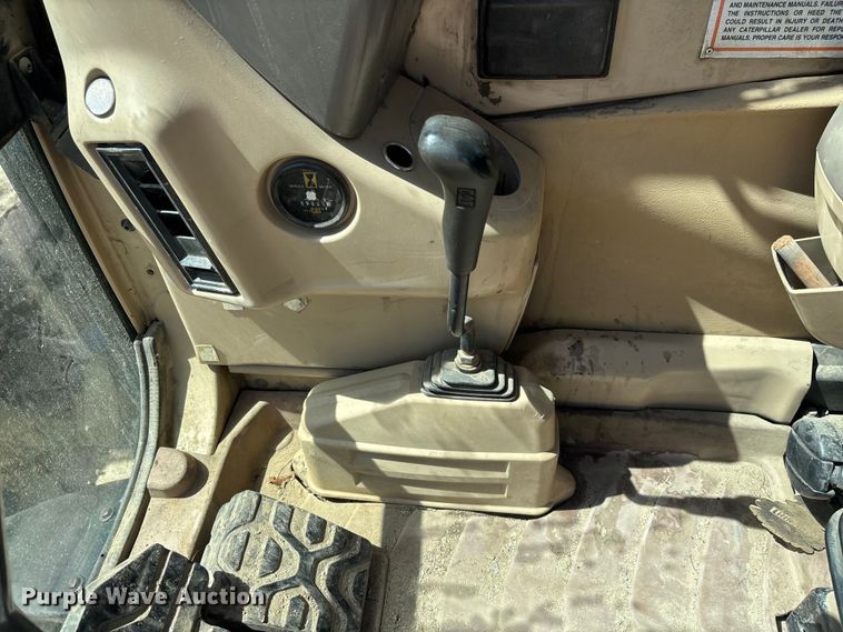 image for item YA3367 2000 Caterpillar 311B excavator