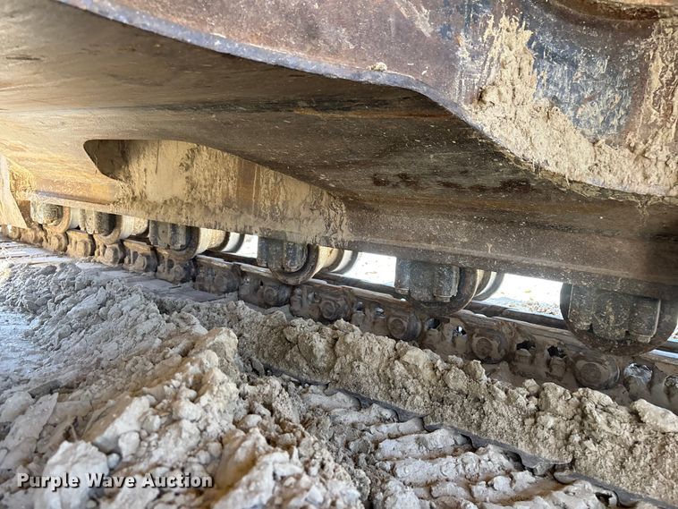 image for item YA3367 2000 Caterpillar 311B excavator