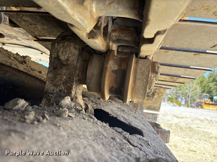 image for item YA3367 2000 Caterpillar 311B excavator