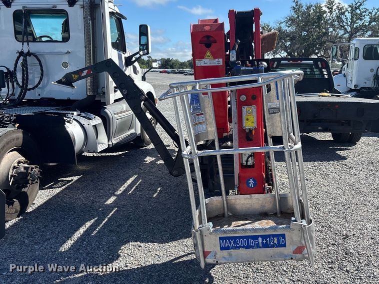 image for item YA3375 2025 Platform Basket PB 22.10 tracked boom lift