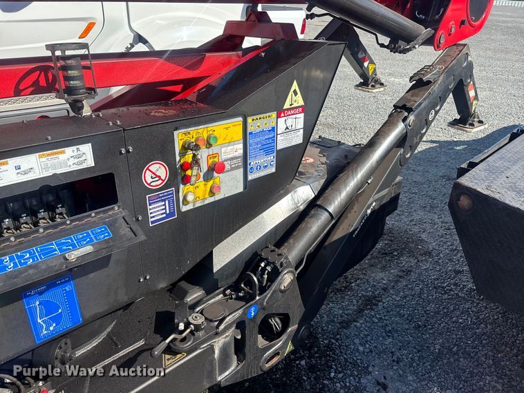 image for item YA3375 2025 Platform Basket PB 22.10 tracked boom lift