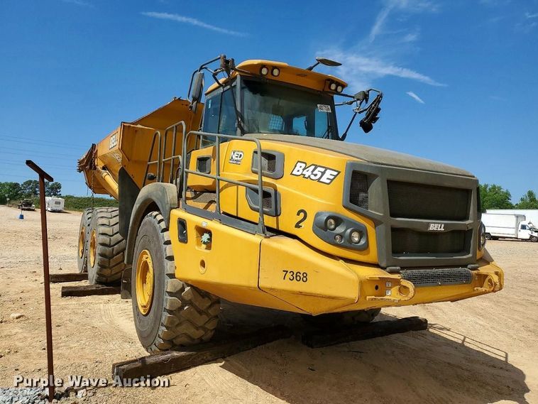 image for item YA3381 2020 Bell B45E articulated haul truck