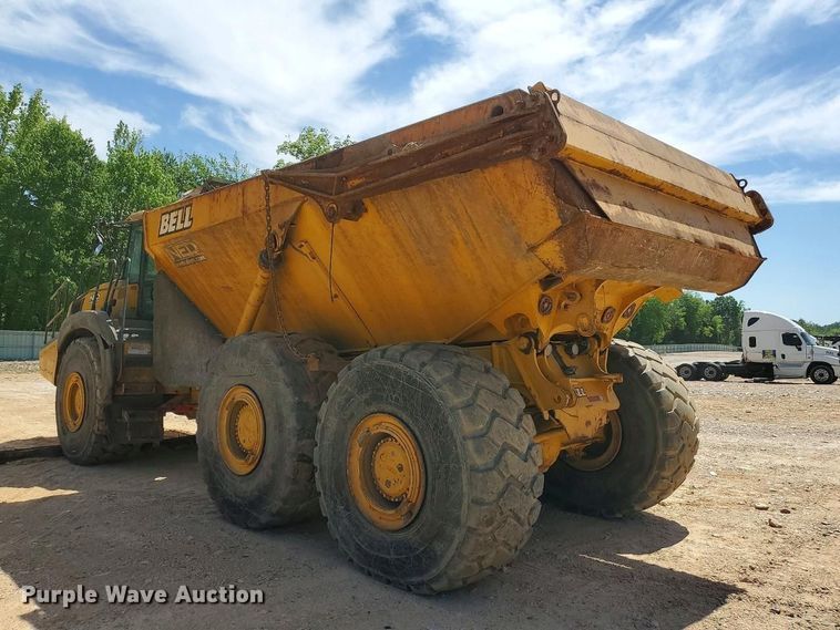 image for item YA3381 2020 Bell B45E articulated haul truck