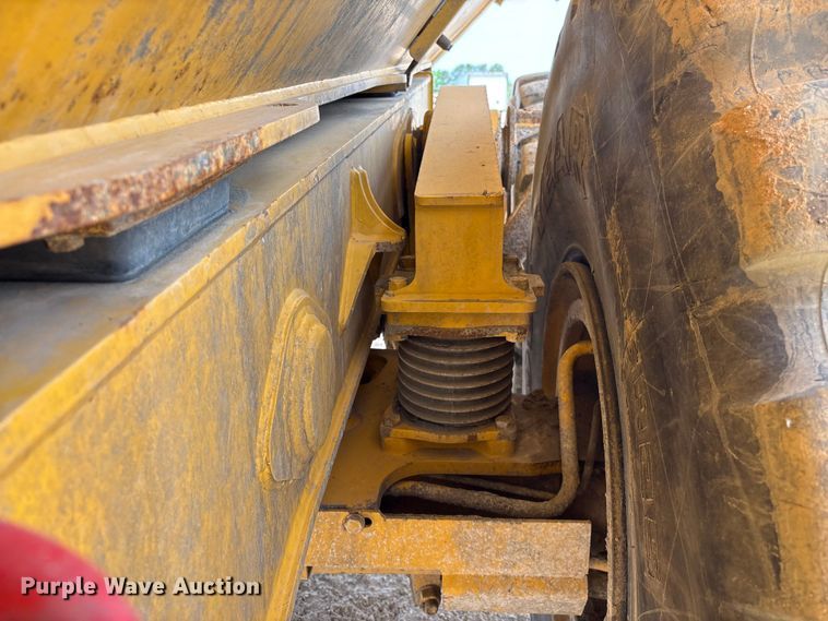 image for item YA3381 2020 Bell B45E articulated haul truck