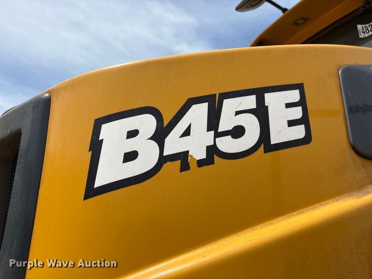 image for item YA3381 2020 Bell B45E articulated haul truck