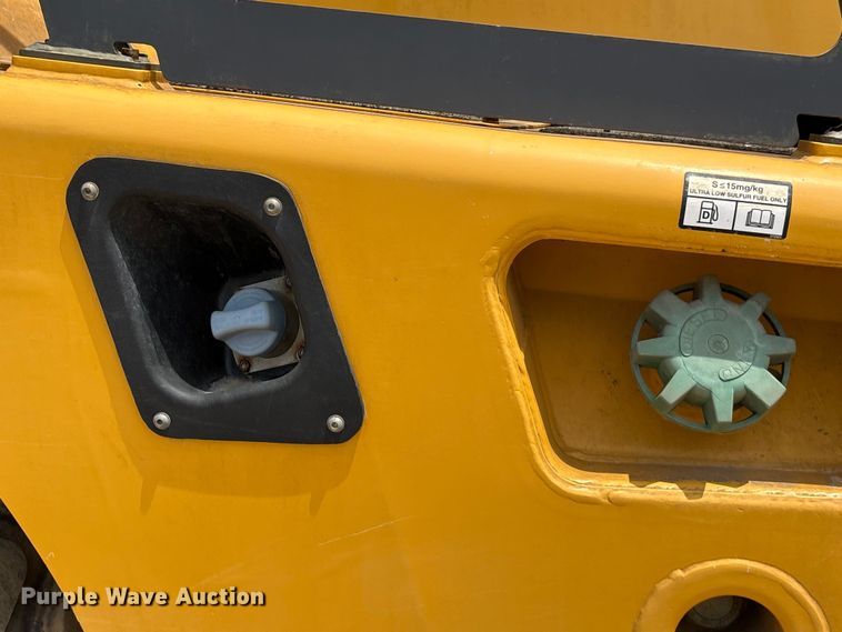 image for item YA3381 2020 Bell B45E articulated haul truck