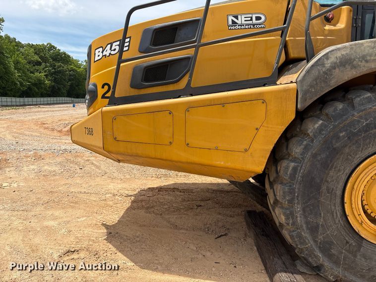 image for item YA3381 2020 Bell B45E articulated haul truck