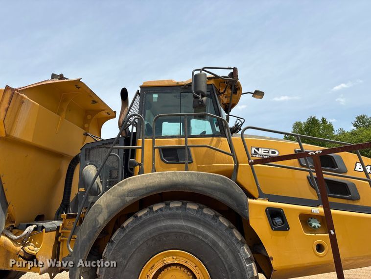 image for item YA3381 2020 Bell B45E articulated haul truck