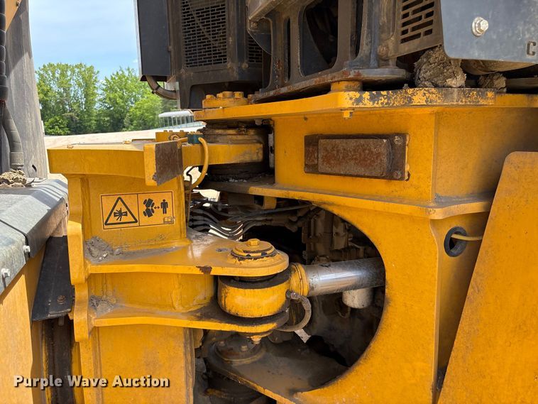 image for item YA3381 2020 Bell B45E articulated haul truck