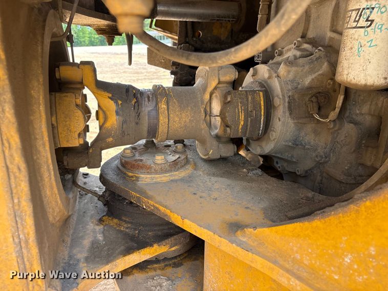 image for item YA3381 2020 Bell B45E articulated haul truck