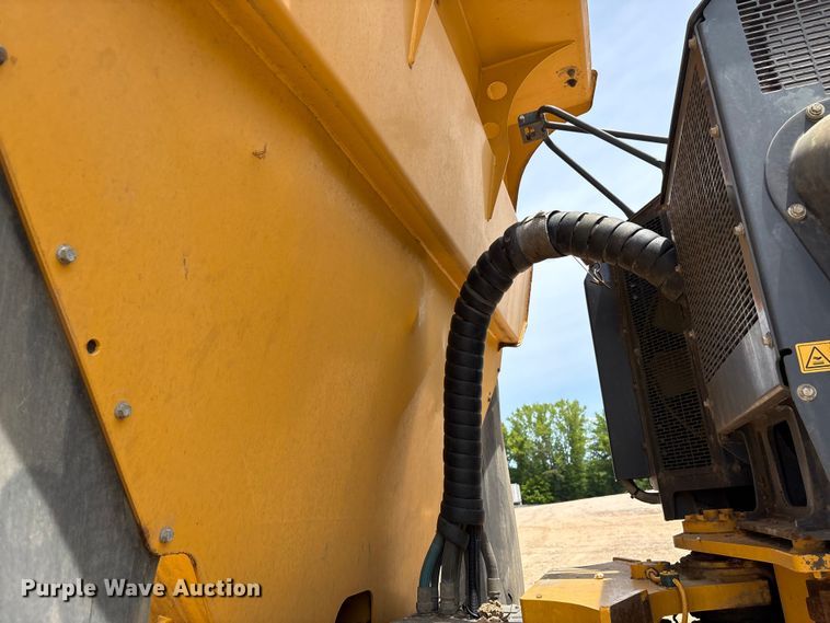 image for item YA3381 2020 Bell B45E articulated haul truck