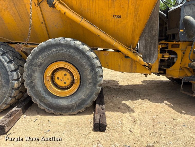 image for item YA3381 2020 Bell B45E articulated haul truck