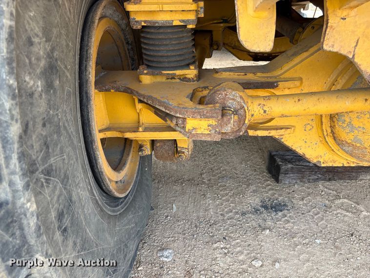 image for item YA3381 2020 Bell B45E articulated haul truck