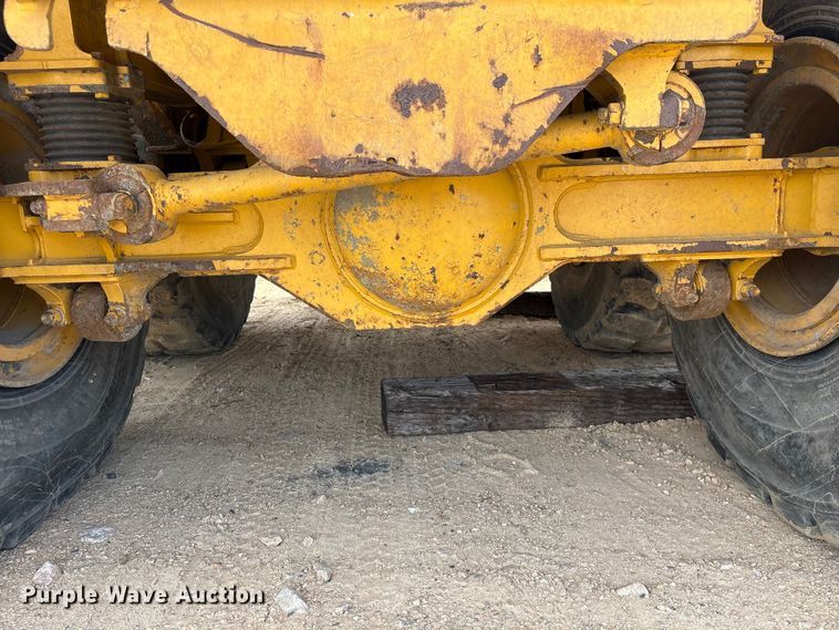 image for item YA3381 2020 Bell B45E articulated haul truck