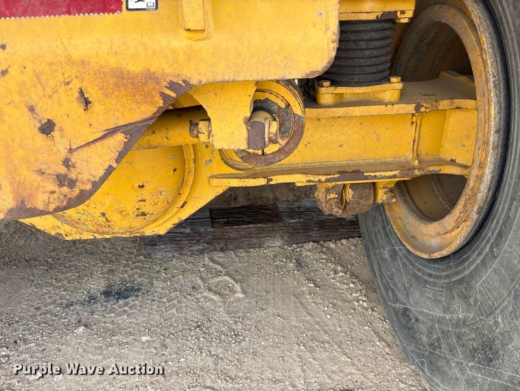 image for item YA3381 2020 Bell B45E articulated haul truck