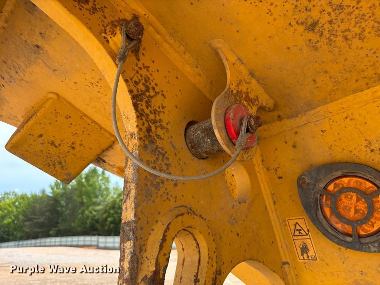 image for item YA3381 2020 Bell B45E articulated haul truck