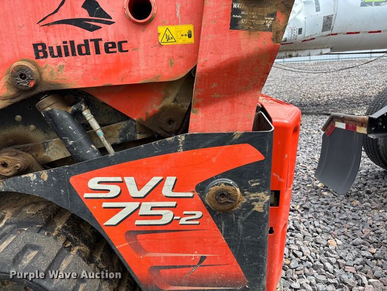 image for item YA3385 2020 Kubota SVL75-2 tracked skid steer loader