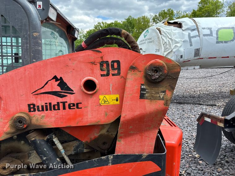 image for item YA3385 2020 Kubota SVL75-2 tracked skid steer loader