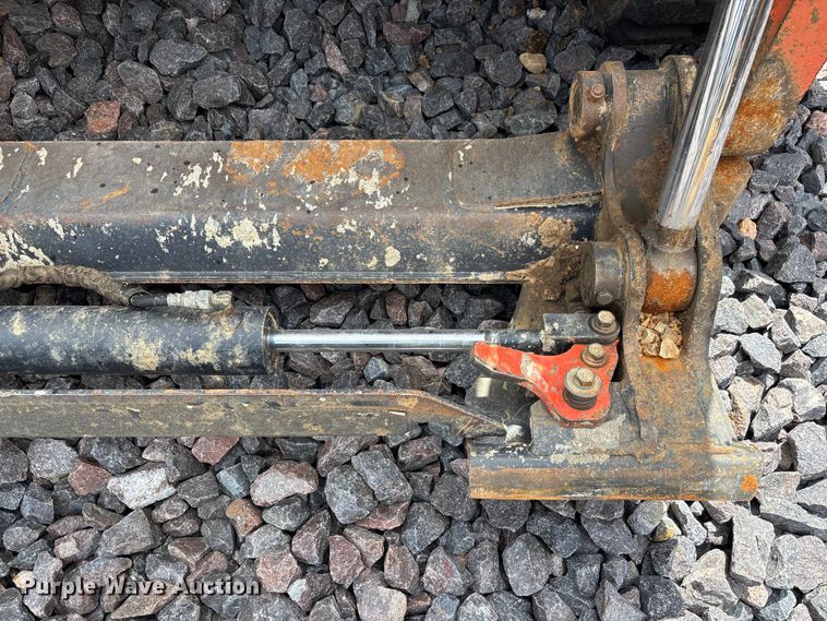image for item YA3385 2020 Kubota SVL75-2 tracked skid steer loader