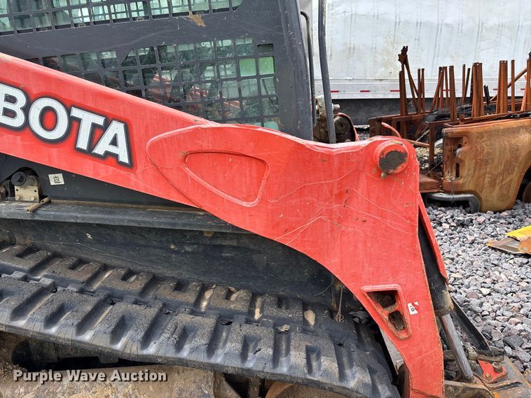image for item YA3385 2020 Kubota SVL75-2 tracked skid steer loader