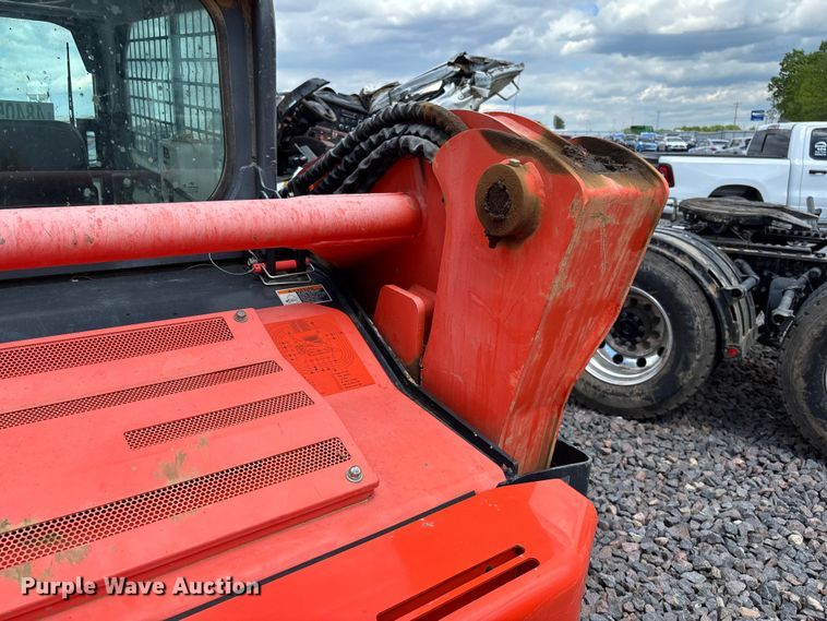 image for item YA3385 2020 Kubota SVL75-2 tracked skid steer loader