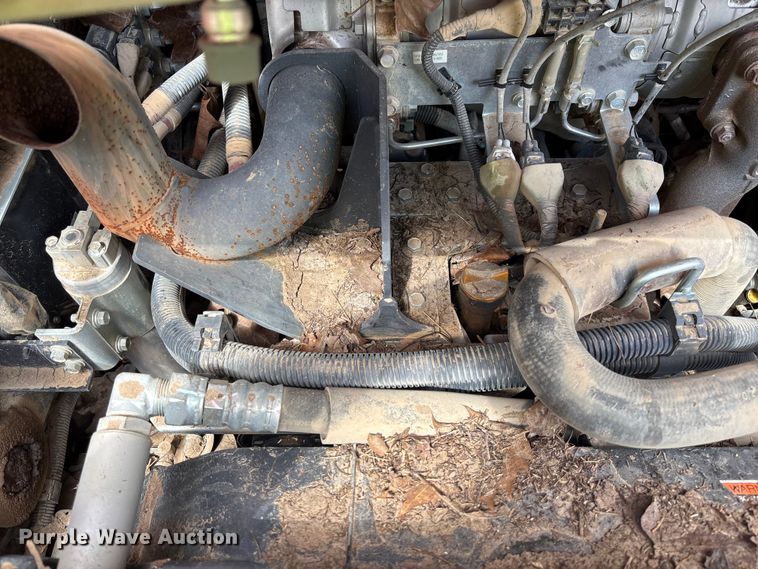 image for item YA3385 2020 Kubota SVL75-2 tracked skid steer loader