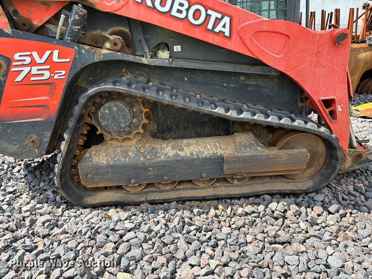 image for item YA3385 2020 Kubota SVL75-2 tracked skid steer loader