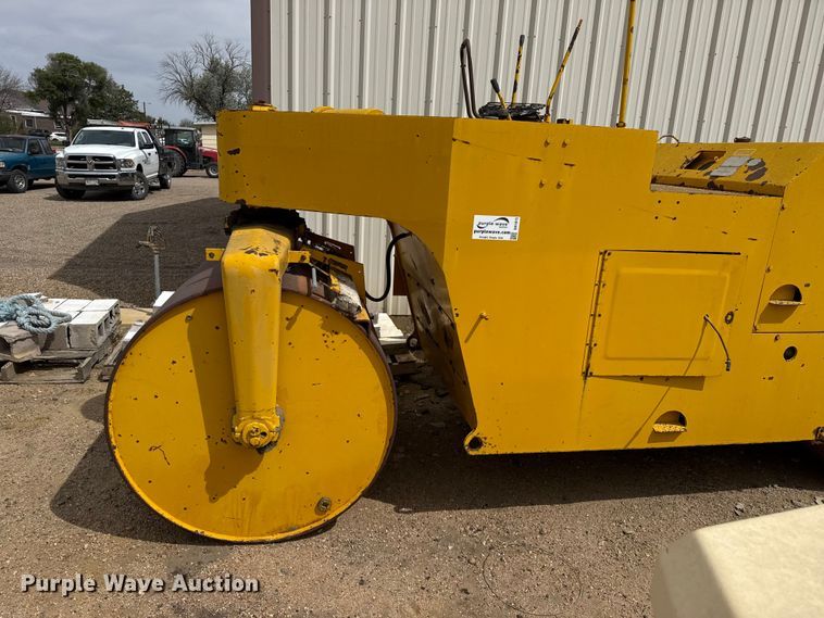 image for item DH1975 Galion Roll-O-Static double drum roller