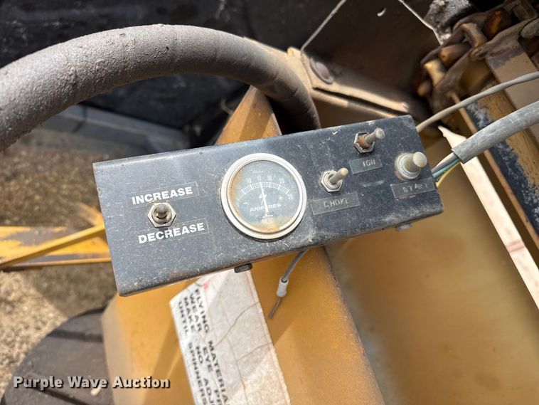 image for item DH1976 Highway Equipment Company 510 spreader