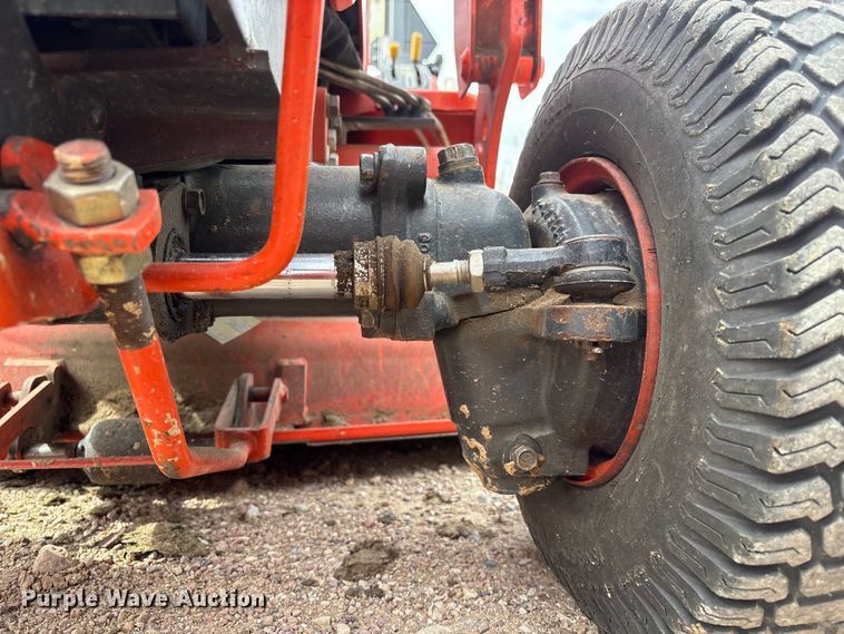 image for item DO5201 Kubota BX2200D HFWD tractor