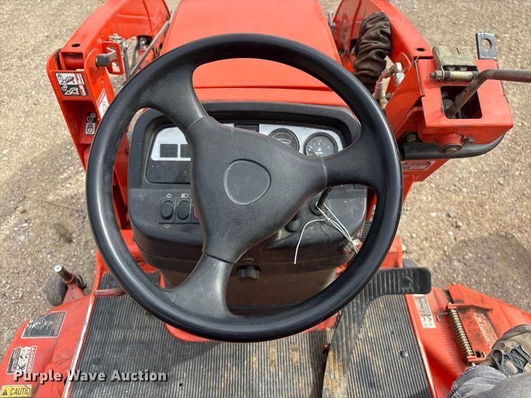 image for item DO5201 Kubota BX2200D HFWD tractor
