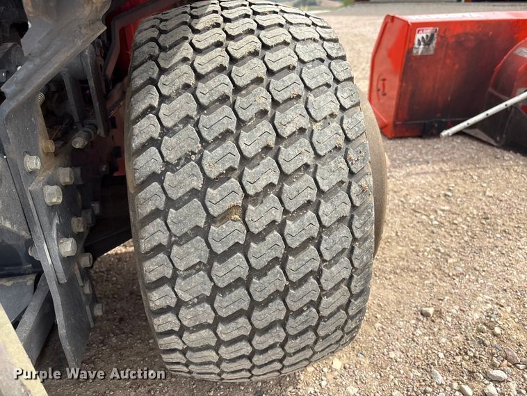 image for item DO5201 Kubota BX2200D HFWD tractor