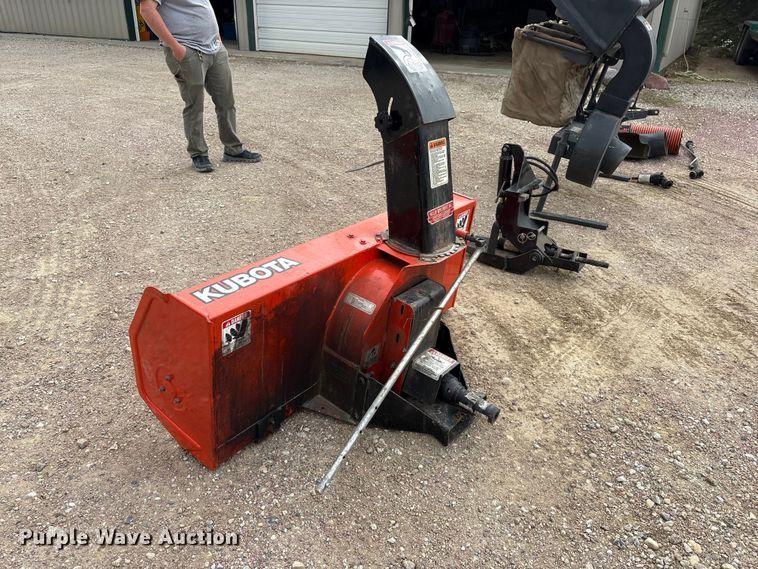image for item DO5201 Kubota BX2200D HFWD tractor