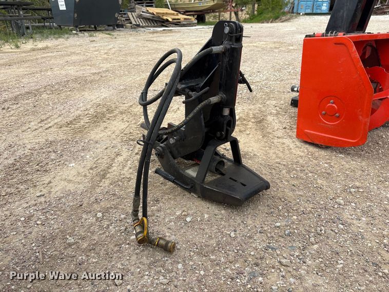 image for item DO5201 Kubota BX2200D HFWD tractor