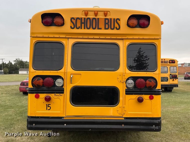 image for item DS6811 2002 Chevrolet Express 3500 school bus