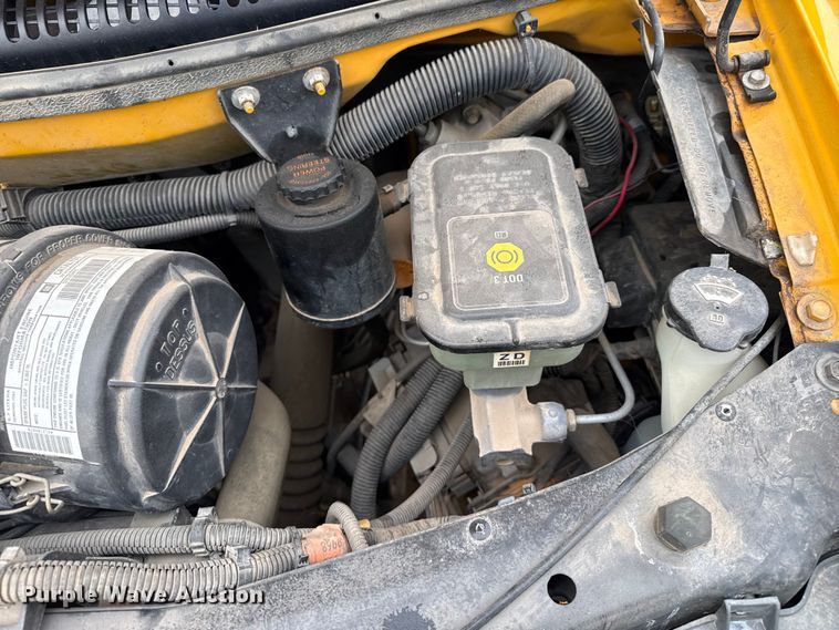image for item DS6811 2002 Chevrolet Express 3500 school bus