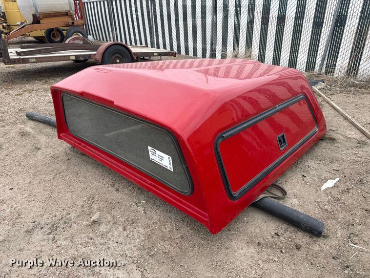 image for item DS6833 Leer topper
