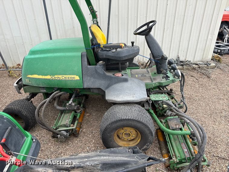 image for item DS6836 2013 John Deere 770 PrecisionCut reel mower