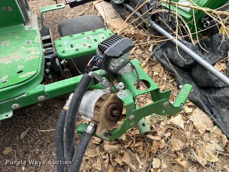 image for item DS6837 2013 John Deere 2500B PrecisionCut reel mower