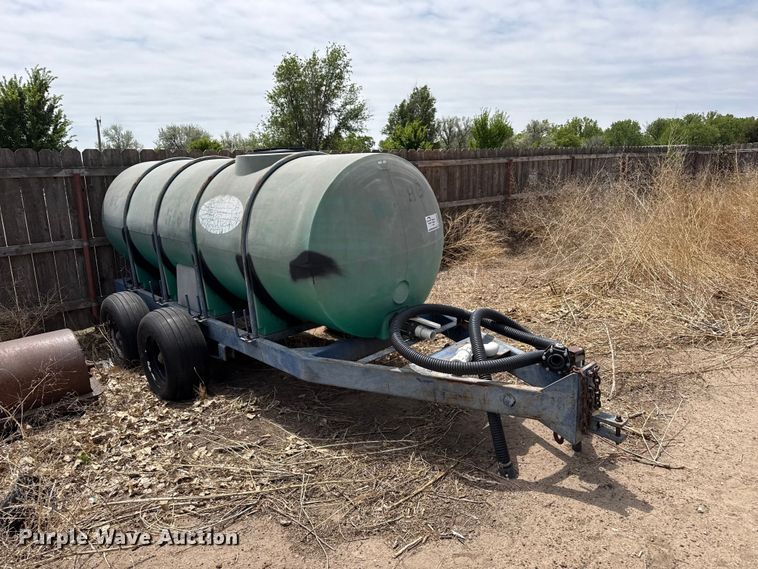 image for item DS6844 Nurse tank trailer
