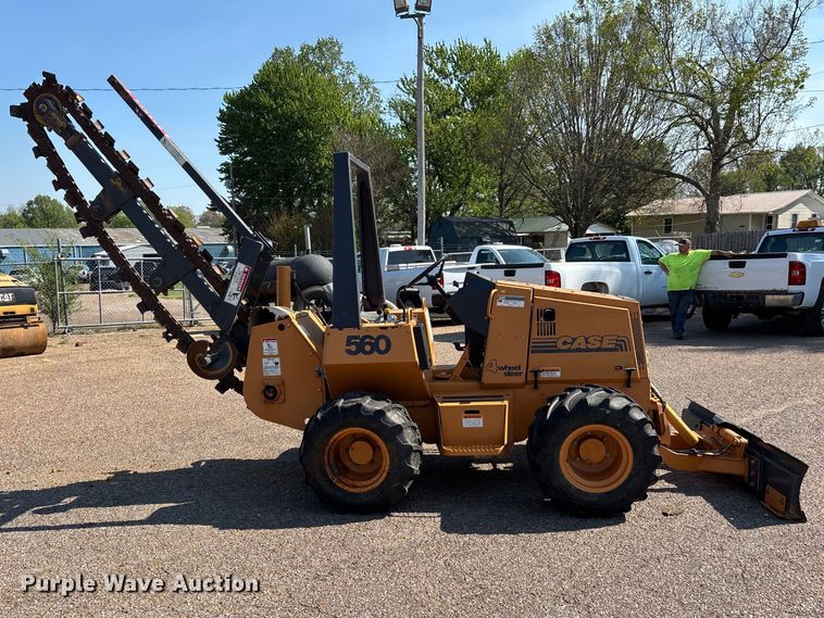 image for item DT0170 2000 Case 560 trencher