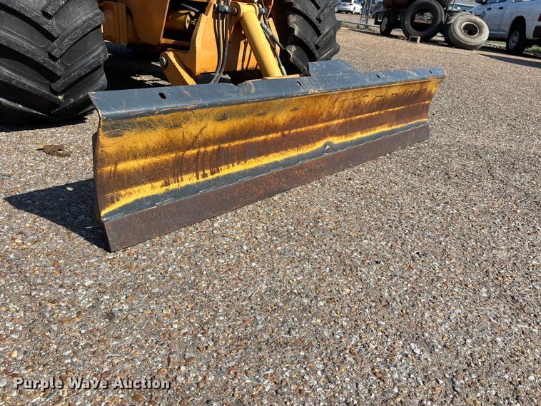 image for item DT0170 2000 Case 560 trencher