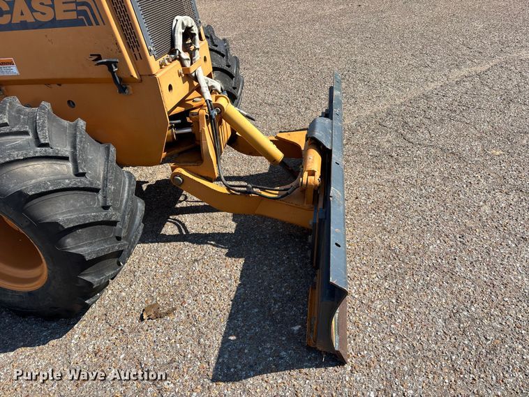 image for item DT0170 2000 Case 560 trencher