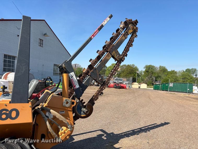 image for item DT0170 2000 Case 560 trencher