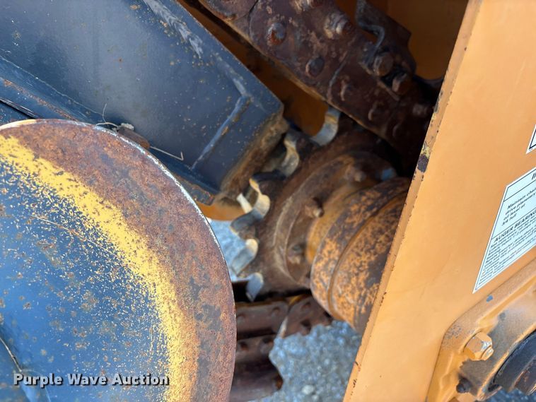 image for item DT0170 2000 Case 560 trencher