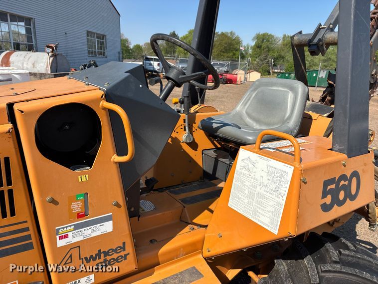 image for item DT0170 2000 Case 560 trencher