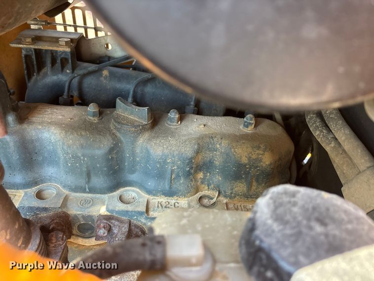 image for item DT0170 2000 Case 560 trencher